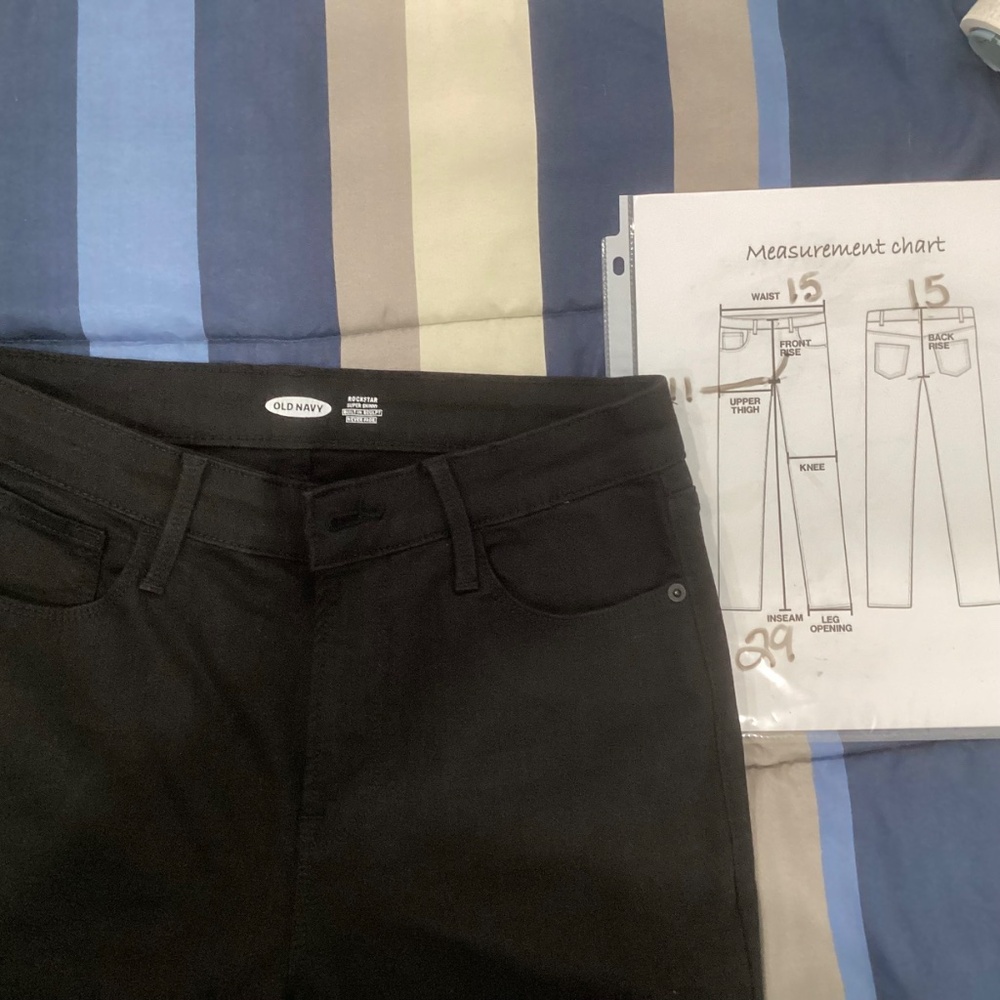 Old Navy Jeans - Picture 7 of 9